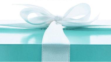 Free Complimentary Gift Wrapping